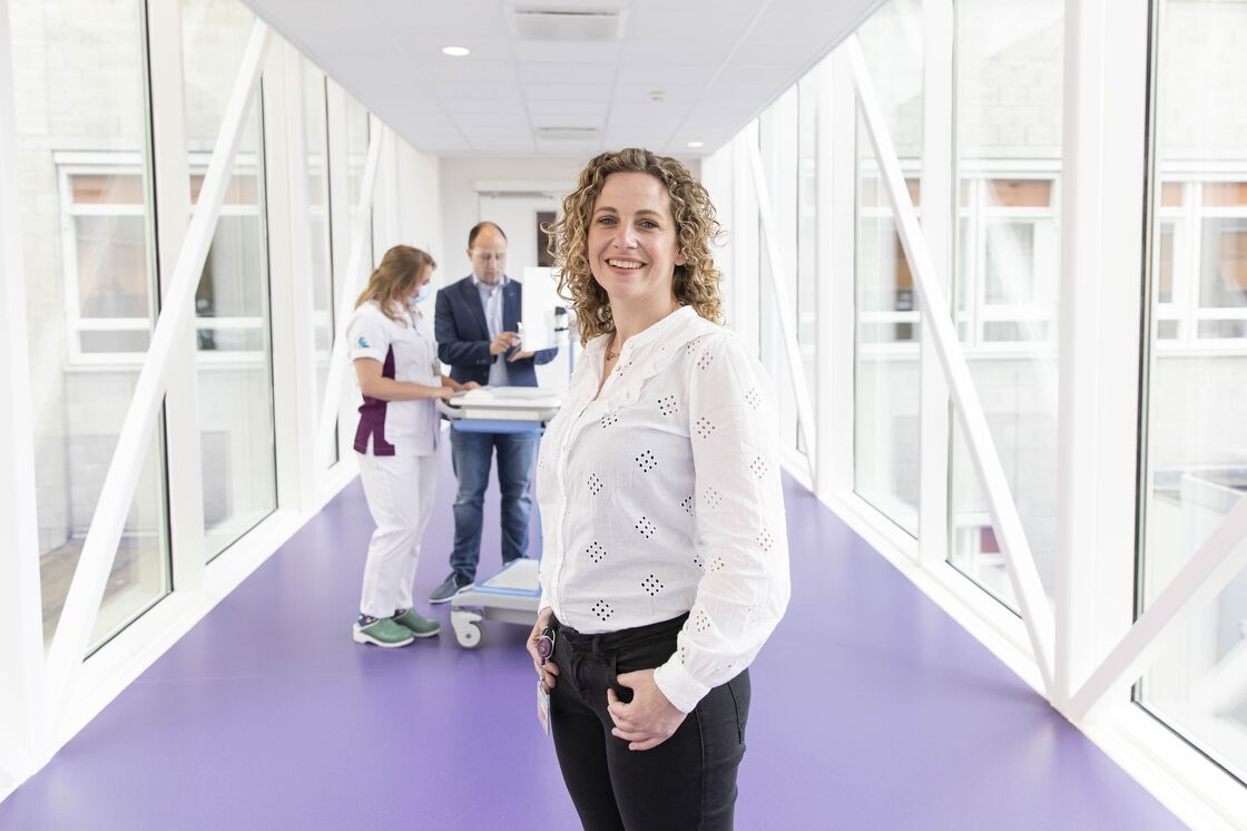 Meer mogelijk maken… op z’n Esthers Werken bij het Albert Schweitzer Meer mogelijk maken… op z’n Esthers Werken bij het Albert Schweitzer