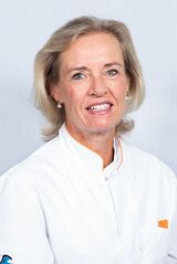 M.B.E. (Marian) Menke-Pluijmers