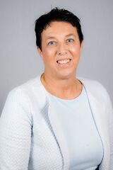 P.M. (Peggy) Weynschenk- van Aken