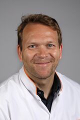 L.J.A.G. (Lukas) Ricker