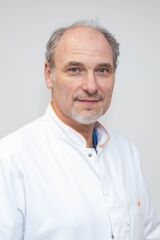 I. (Ismaïl) Gültuna